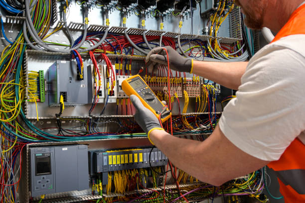 Best Commercial Electrician Services  in Vero Beach South, FL